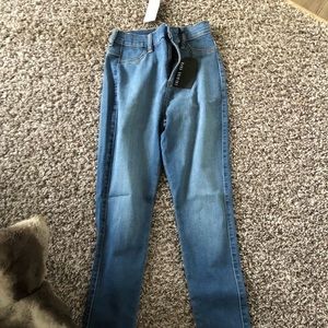 High rise skinny jeans